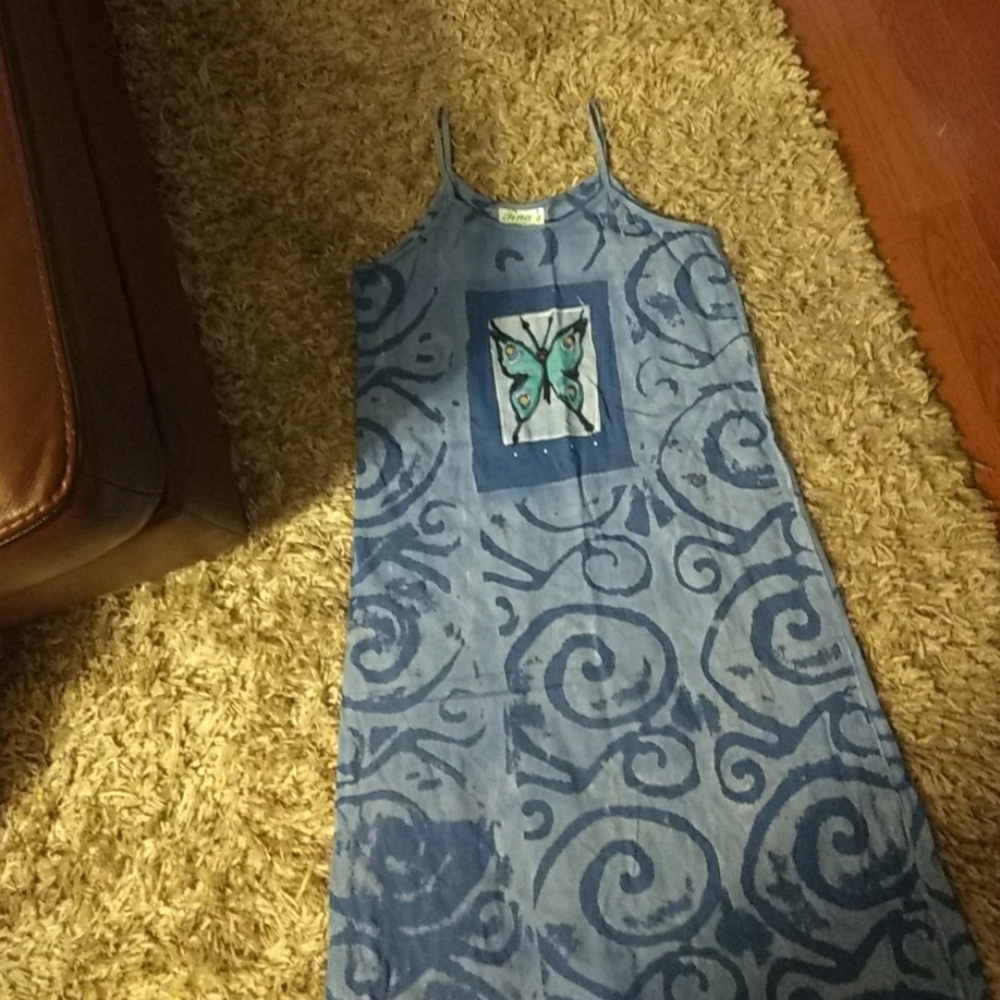 Dress - Picture 3 of 3